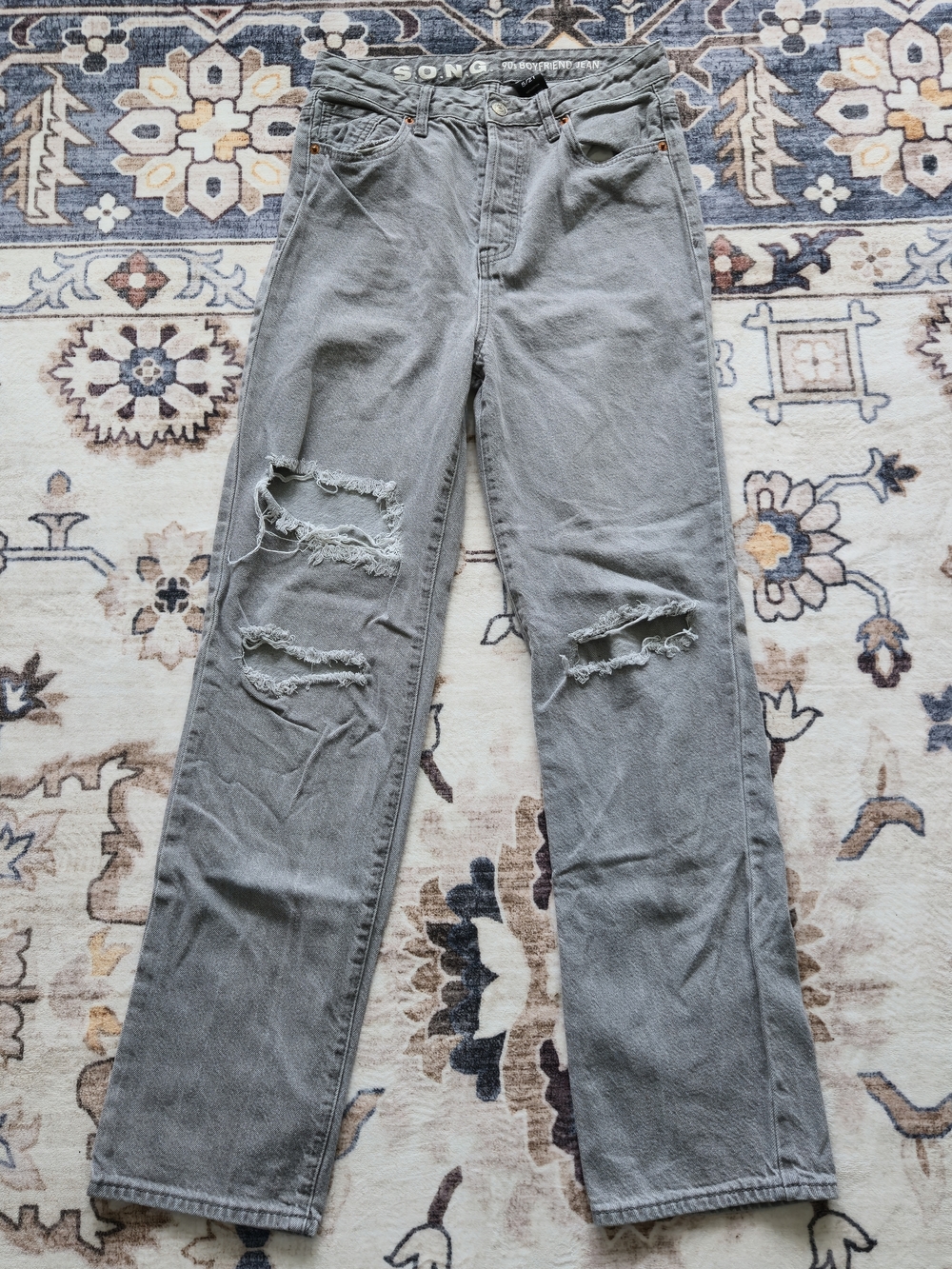 S.O.N.G. Gray 90s Boyfriend Jeans Distressed Button Fly Size 5/27